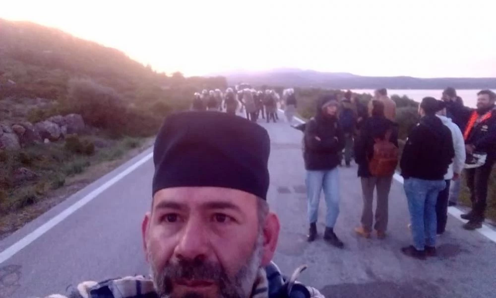Ιερέας-λεβεντιά πρωτοστατεί στους αγώνες στη Λέσβο
